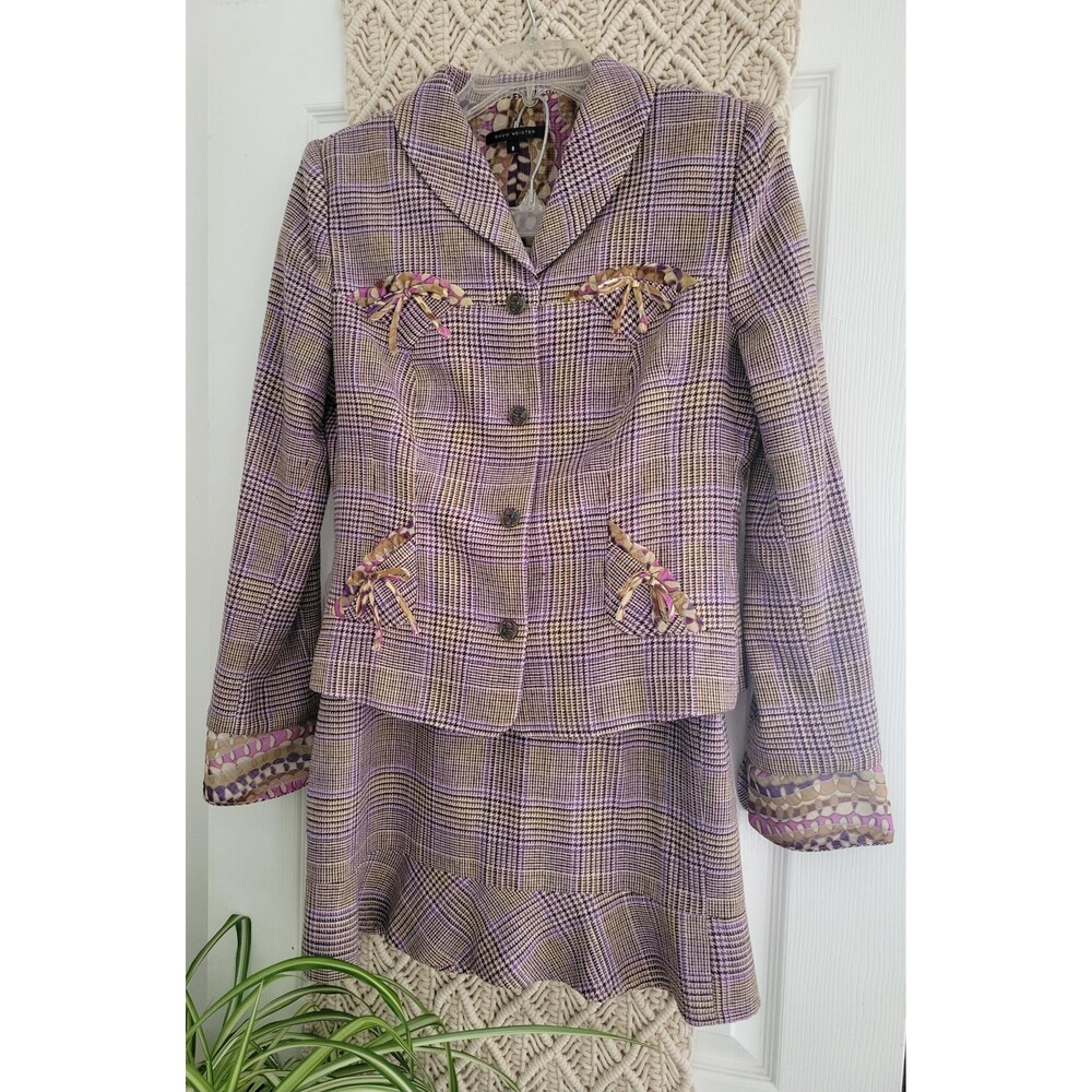 Vintage David Meister Plaid Skirt Suit — Wool Blend, Silk - Size 8